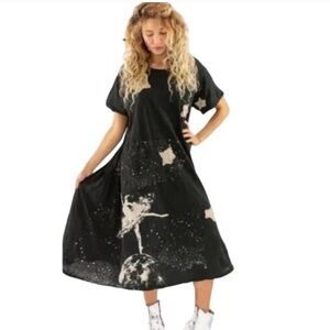 Magnolia Pearl Cosmic Ballerina Moon StarAppliqué Jersey Dress- Rare - OS